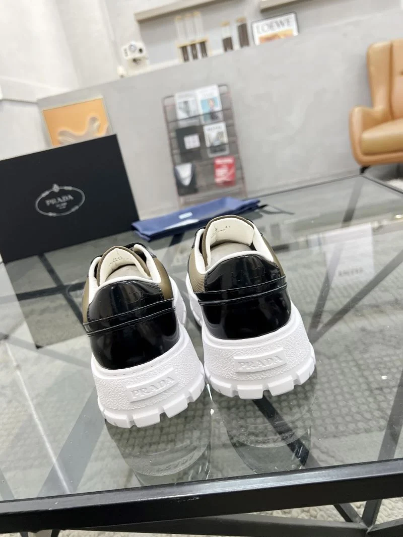Prada Low Shoes Effortless 33645