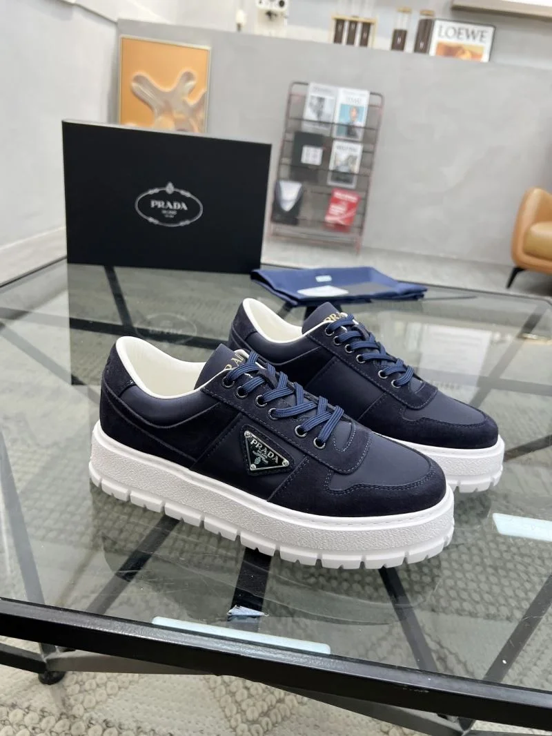 Prada Low Shoes RelaxedFit 33630