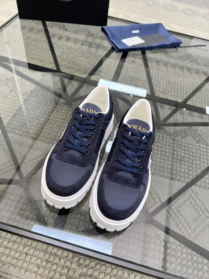 Prada Low Shoes RelaxedFit 33630
