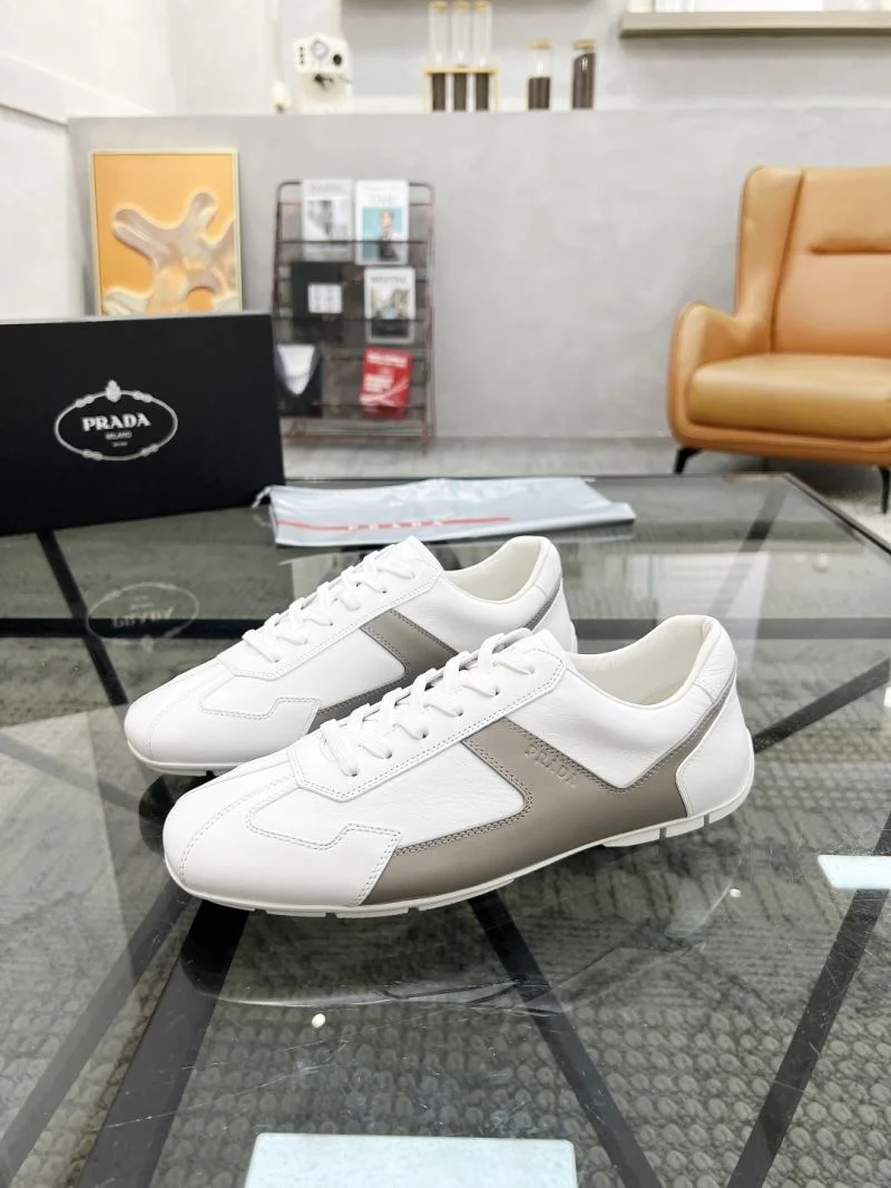 UrbanChic Prada Low Shoes 33634