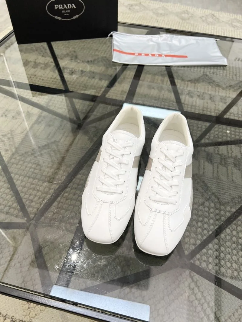 UrbanChic Prada Low Shoes 33634