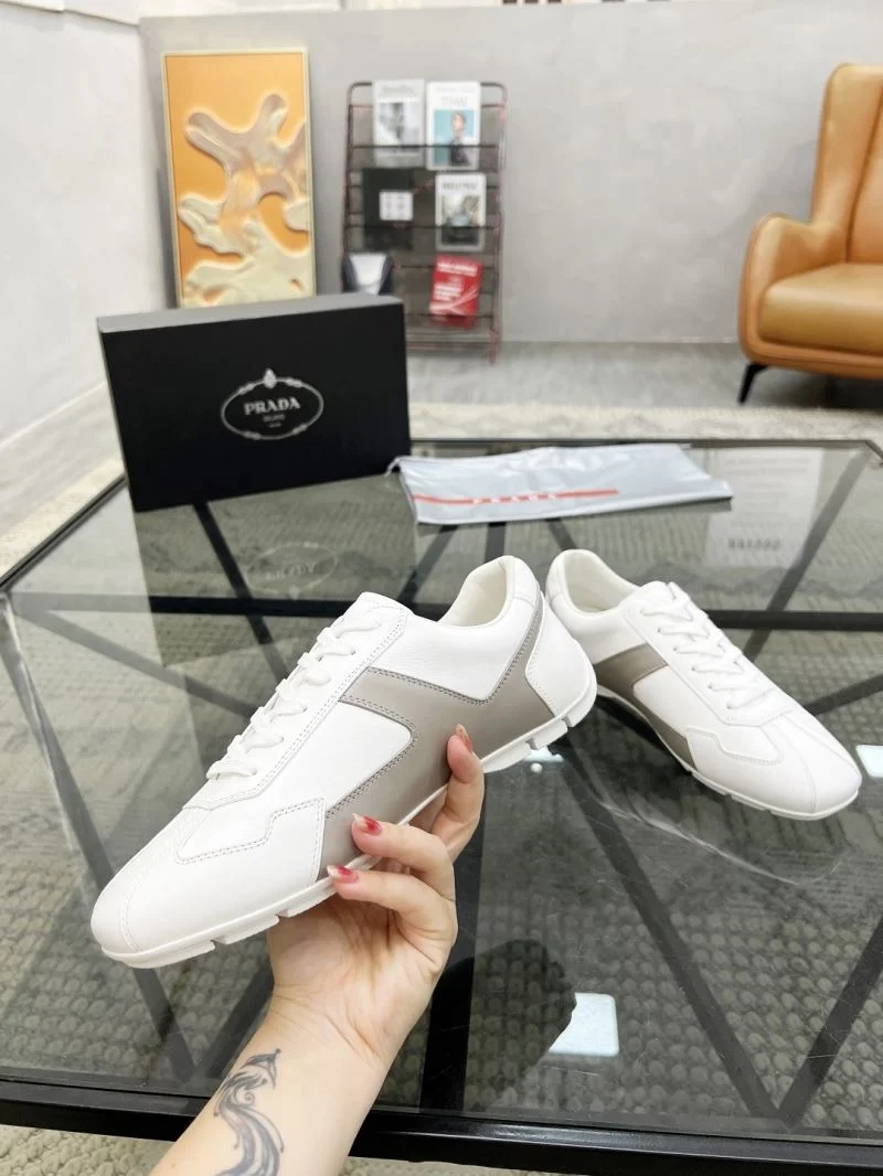 UrbanChic Prada Low Shoes 33634