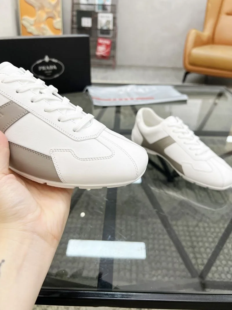 UrbanChic Prada Low Shoes 33634