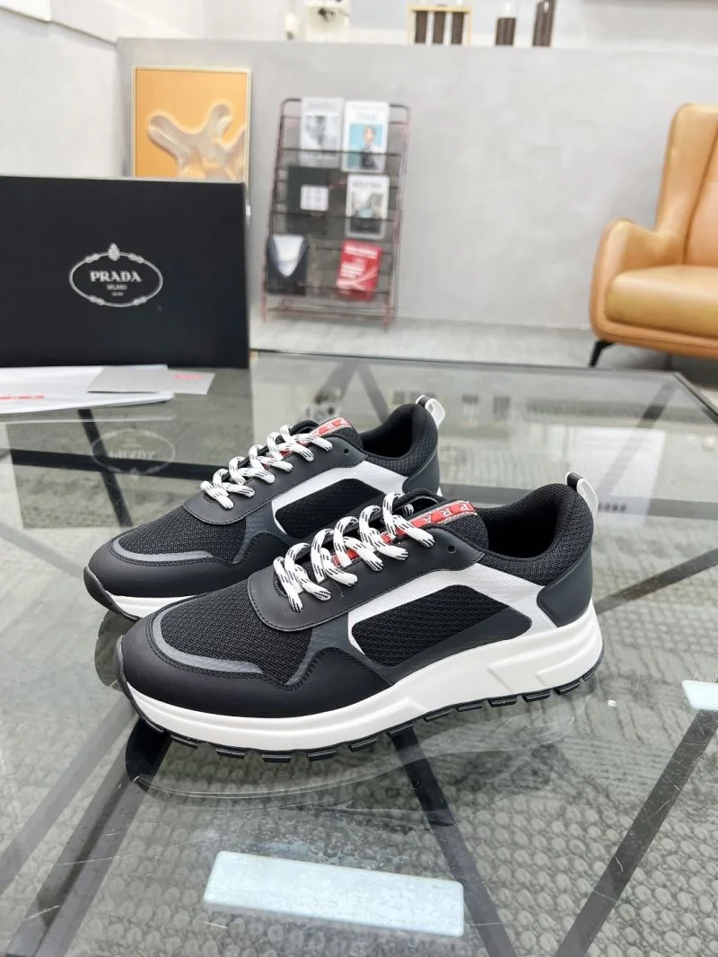 Reliable Prada Low Shoes 33636