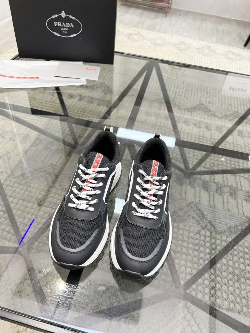 Reliable Prada Low Shoes 33636