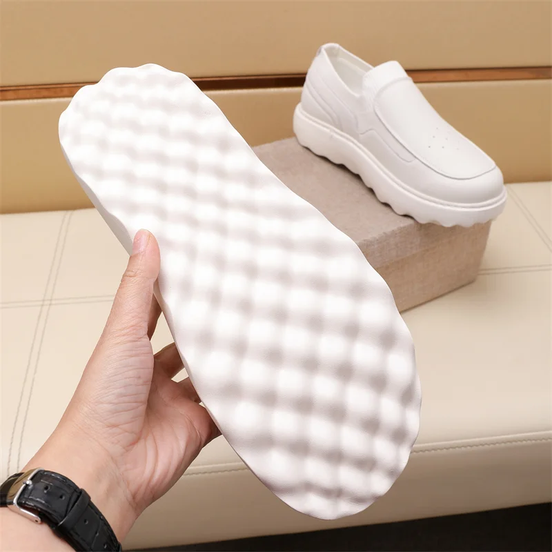 Prada Low Shoes SmartChoice 33623