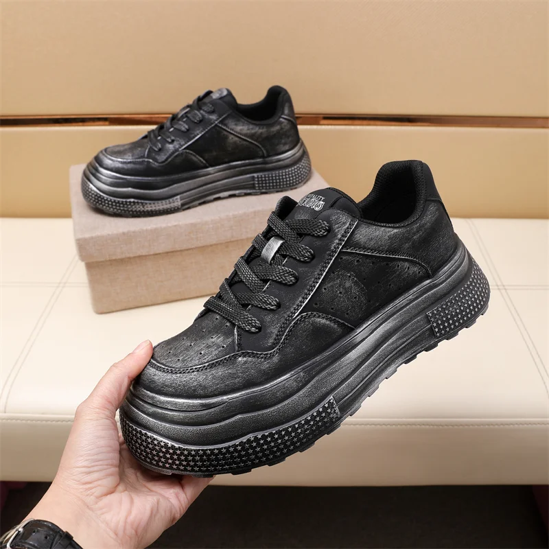 ModernLook Prada Low Shoes 33618