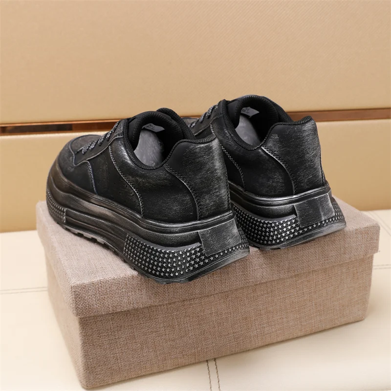ModernLook Prada Low Shoes 33618