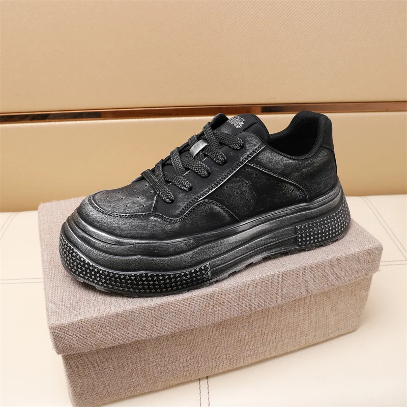 ModernLook Prada Low Shoes 33618