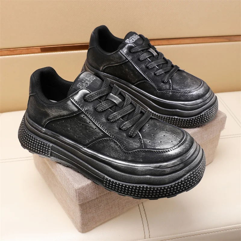 ModernLook Prada Low Shoes 33618
