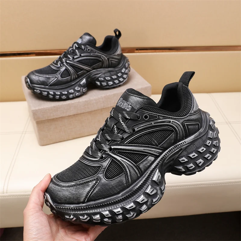 Sleek Prada Low Shoes 33610