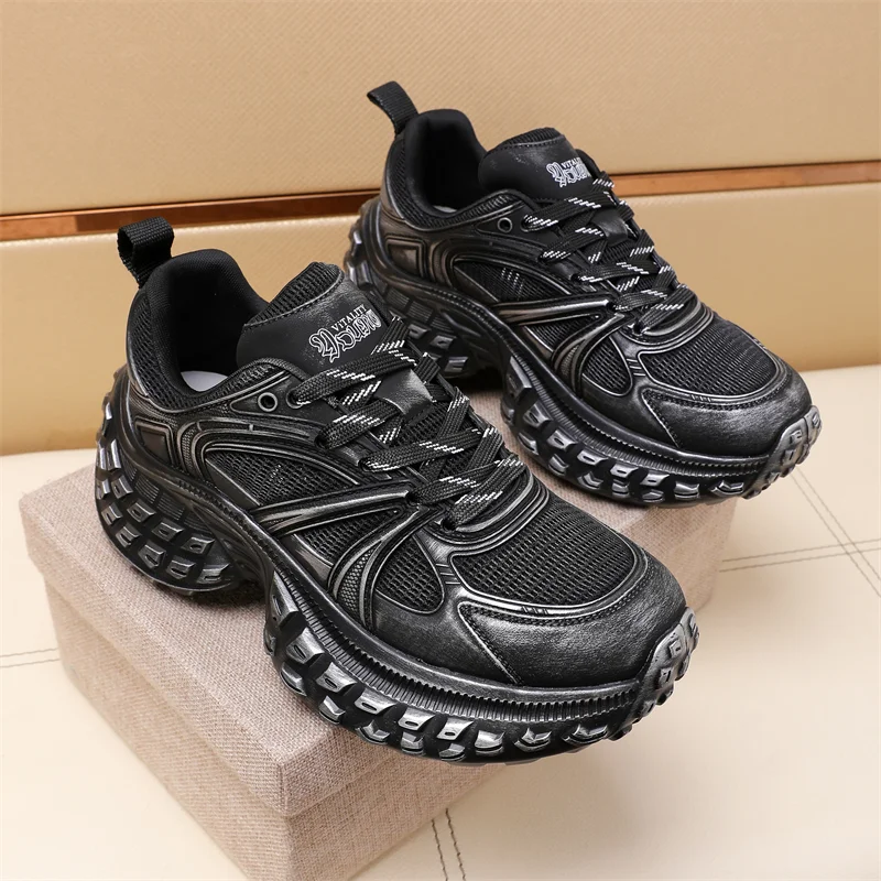 Sleek Prada Low Shoes 33610