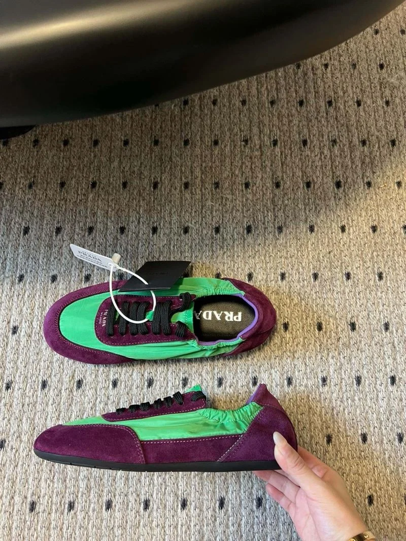 Prada Low Shoes Casual 34412