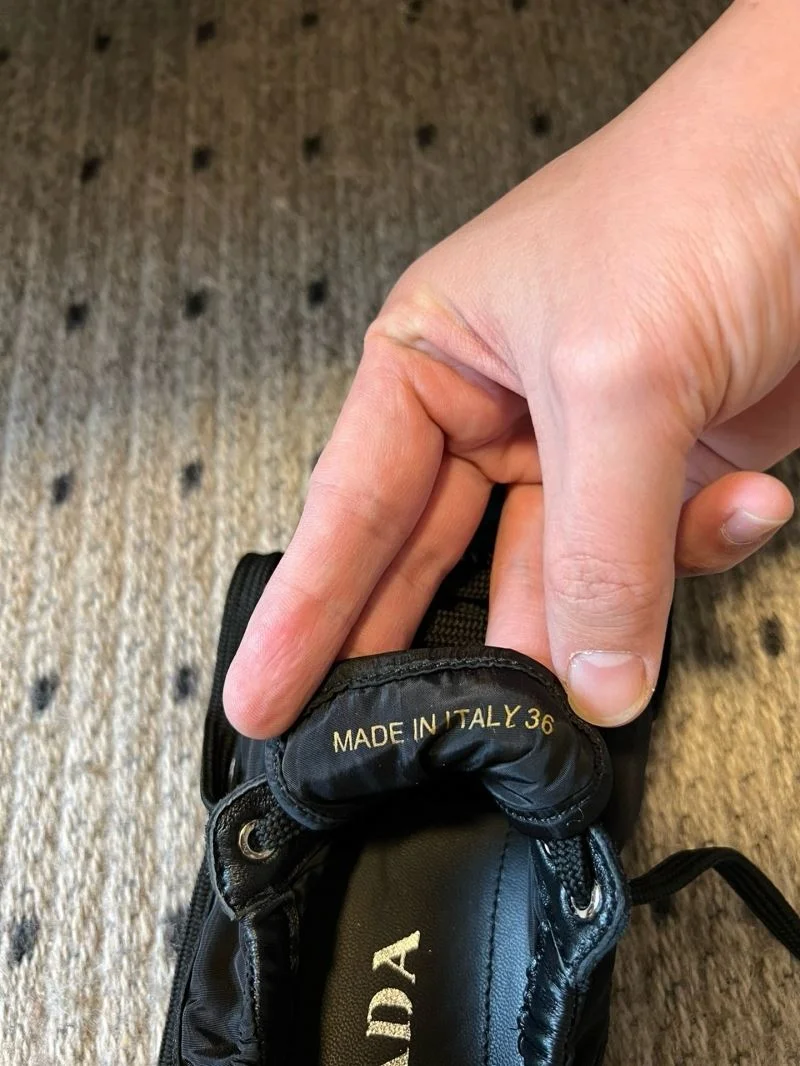 Prada Low Shoes Compact 34431