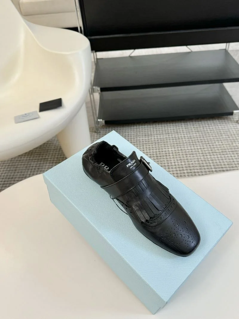 Prada Low Shoes OdorResistant 34427