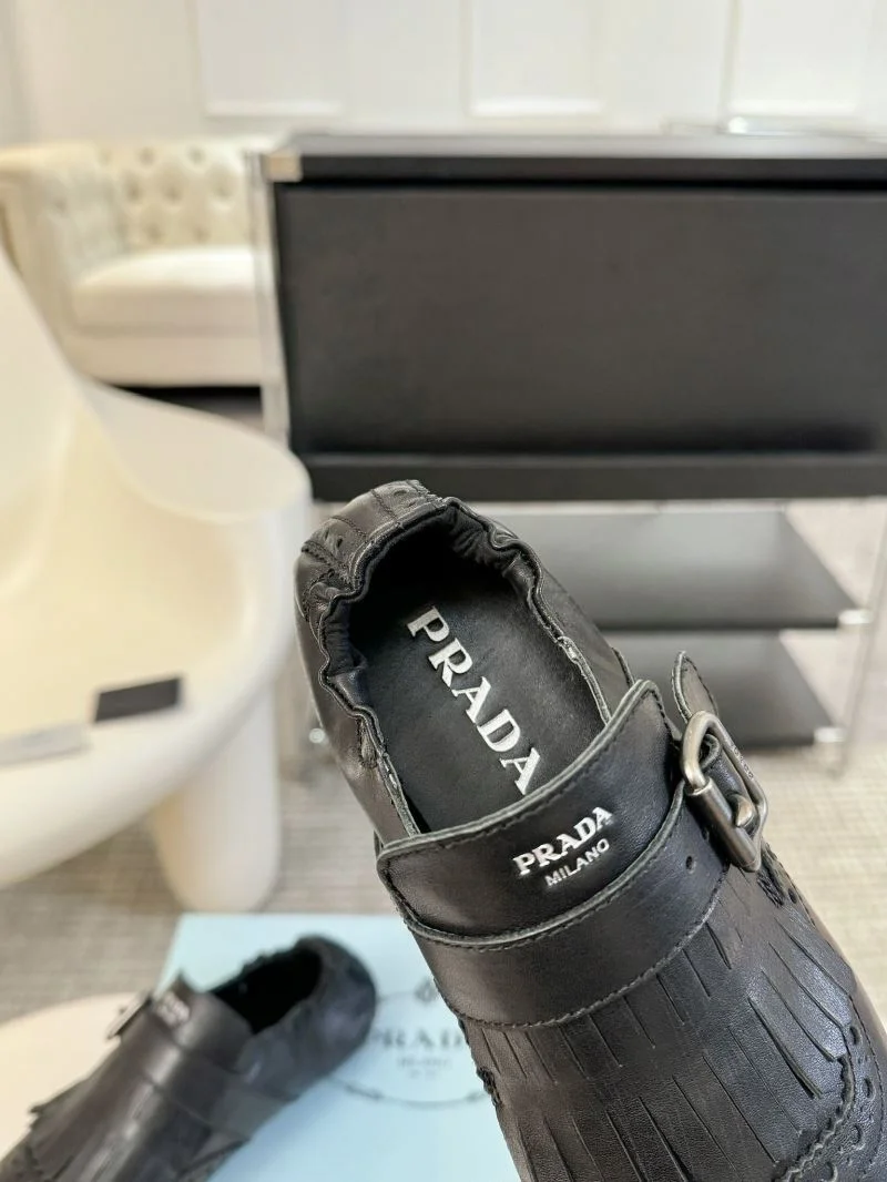 Prada Low Shoes OdorResistant 34427