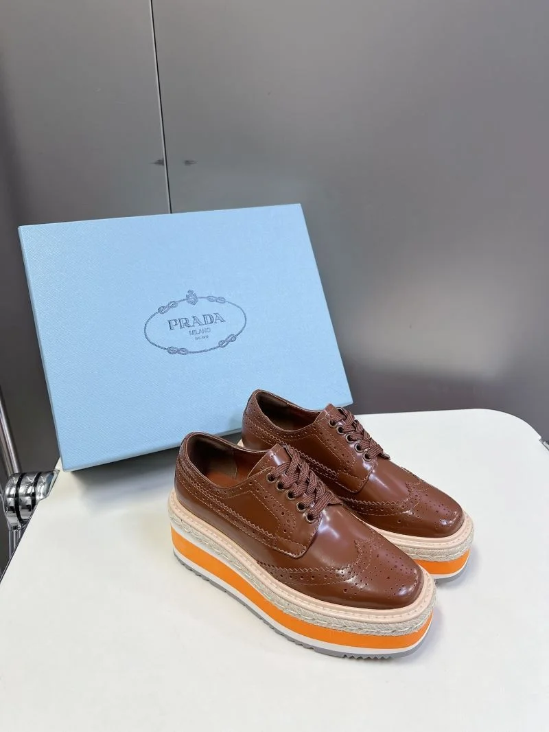 UrbanChic Prada Low Shoes 34414