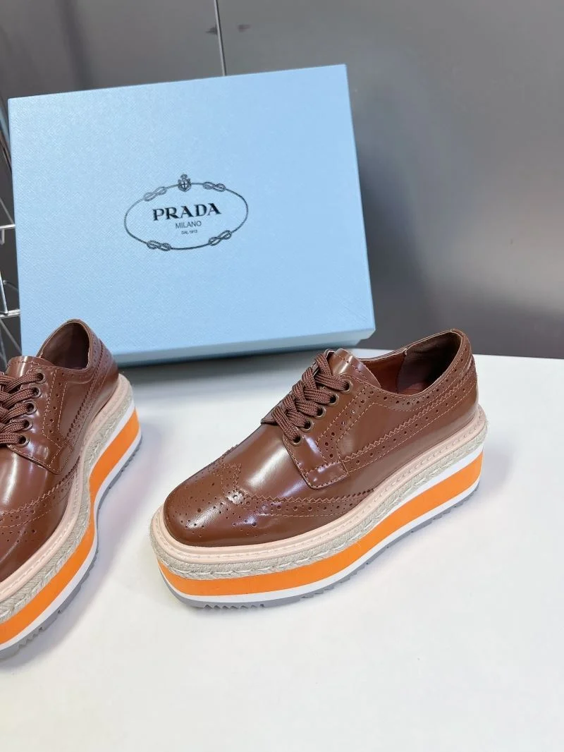 UrbanChic Prada Low Shoes 34414