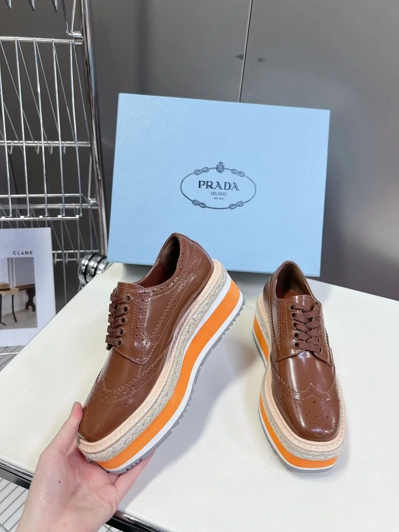 UrbanChic Prada Low Shoes 34414