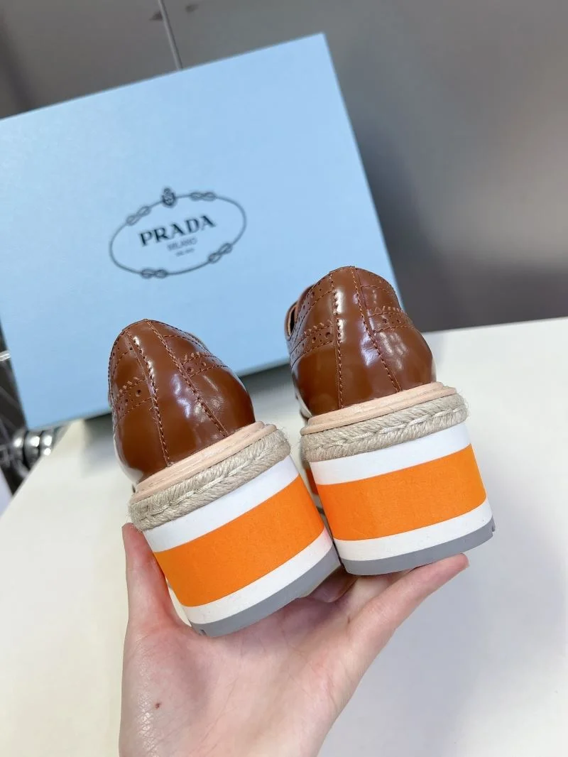 UrbanChic Prada Low Shoes 34414