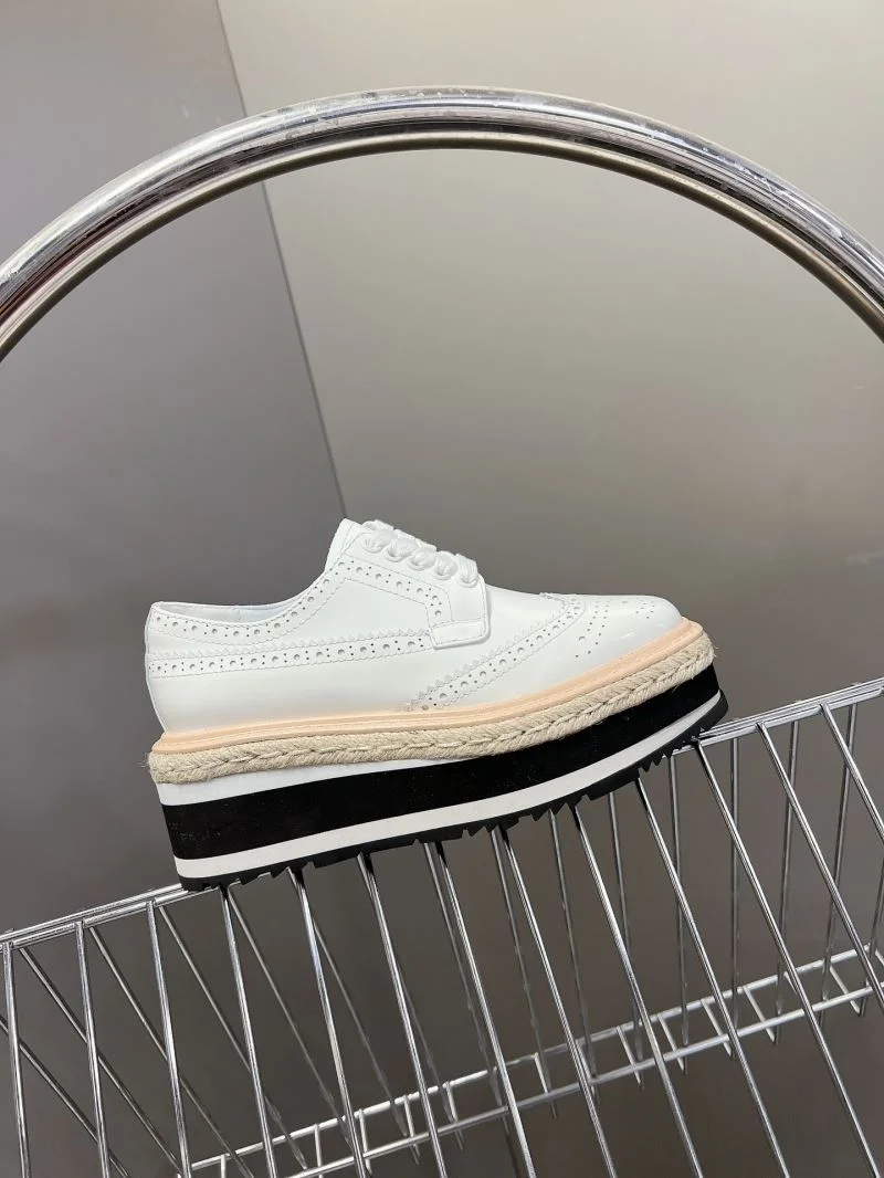 Prada Low Shoes Popular 34426