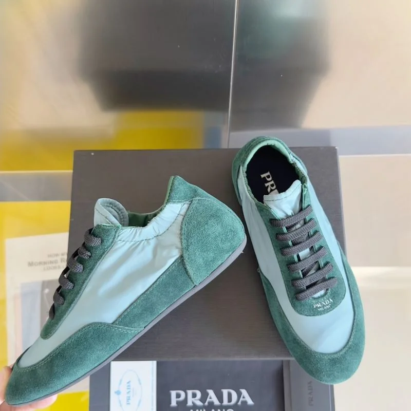 Sporty Prada Low Shoes 34423