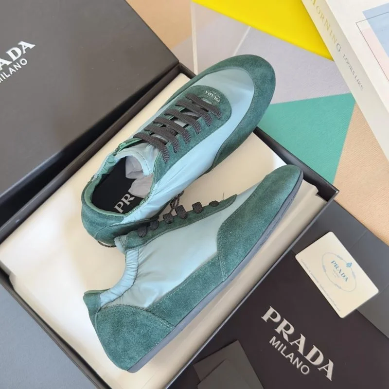 Sporty Prada Low Shoes 34423