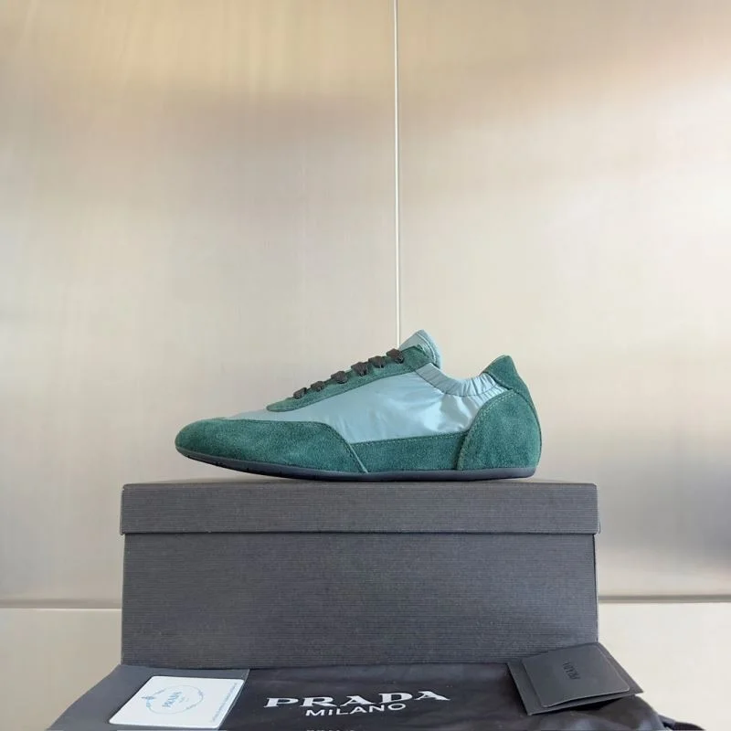 Sporty Prada Low Shoes 34423