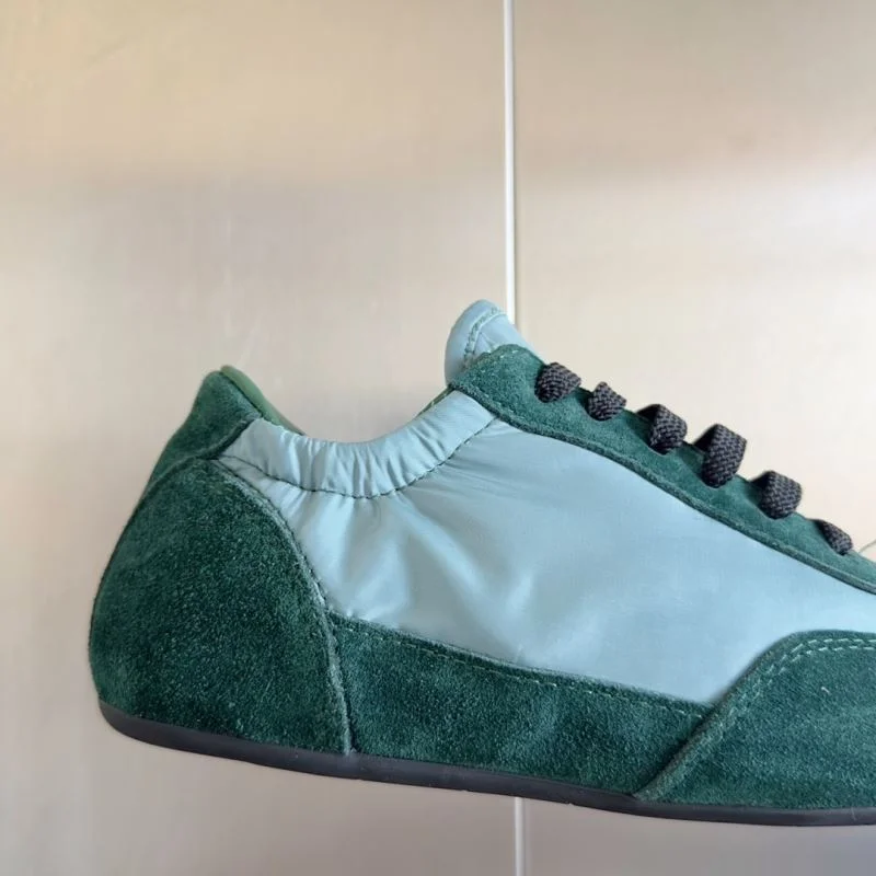 Sporty Prada Low Shoes 34423