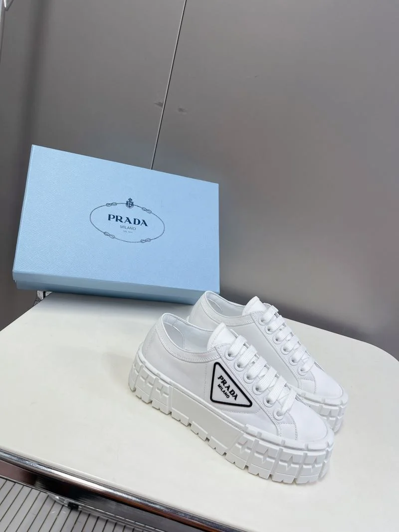 Prada Low Shoes Refined 34406