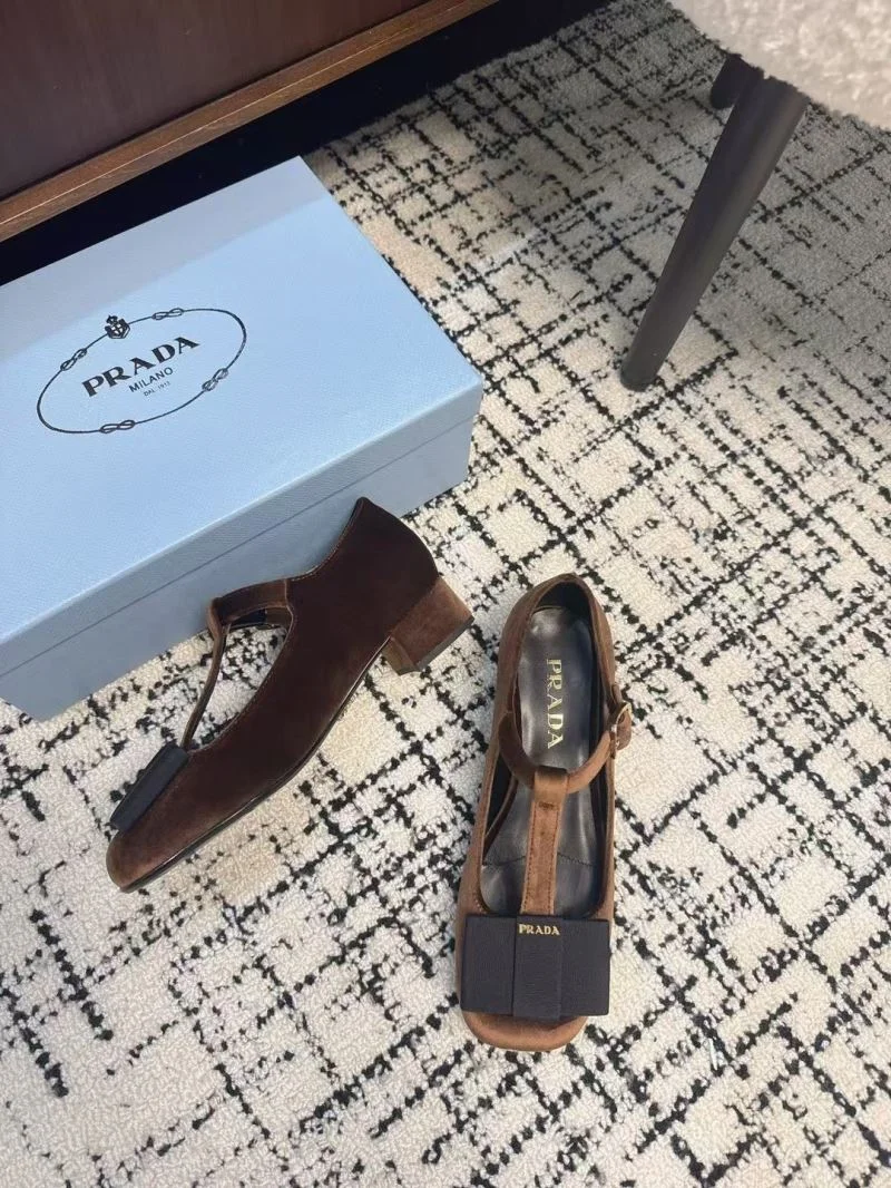 Upgraded Prada Low Shoes 34399