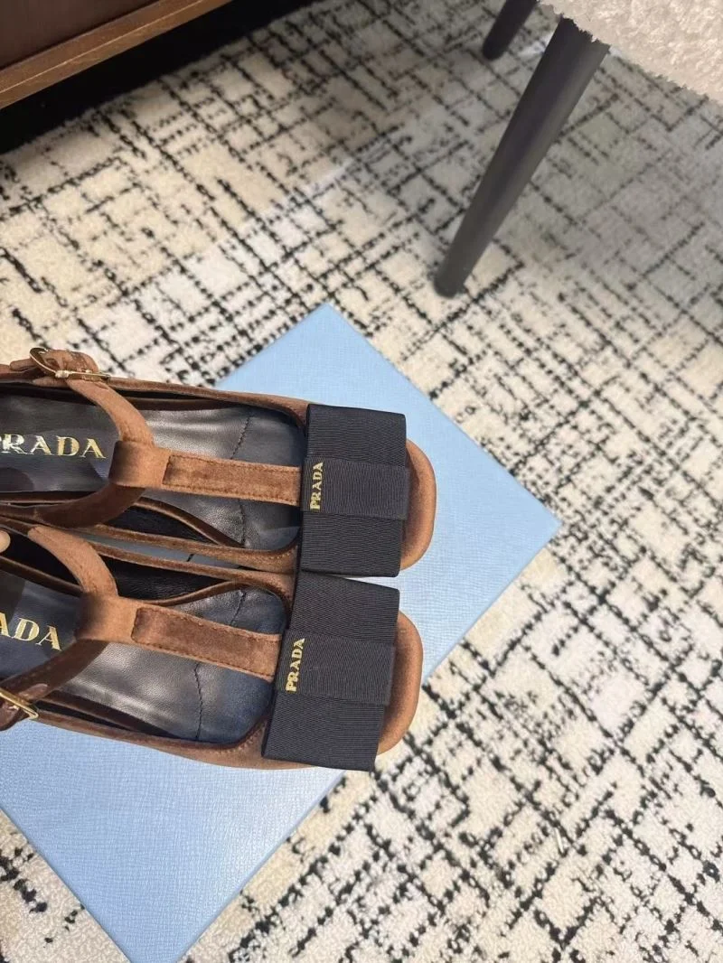 Upgraded Prada Low Shoes 34399