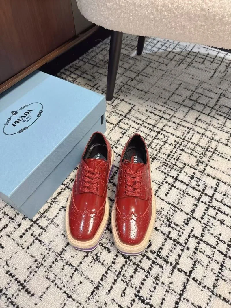 Prada Low Shoes Lightweight 34404