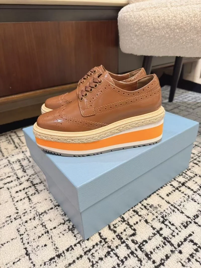 Sustainable Prada Low Shoes 34405