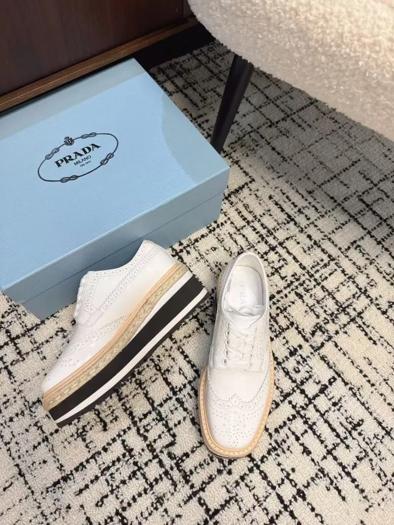 HighPerformance Prada Low Shoes 34397