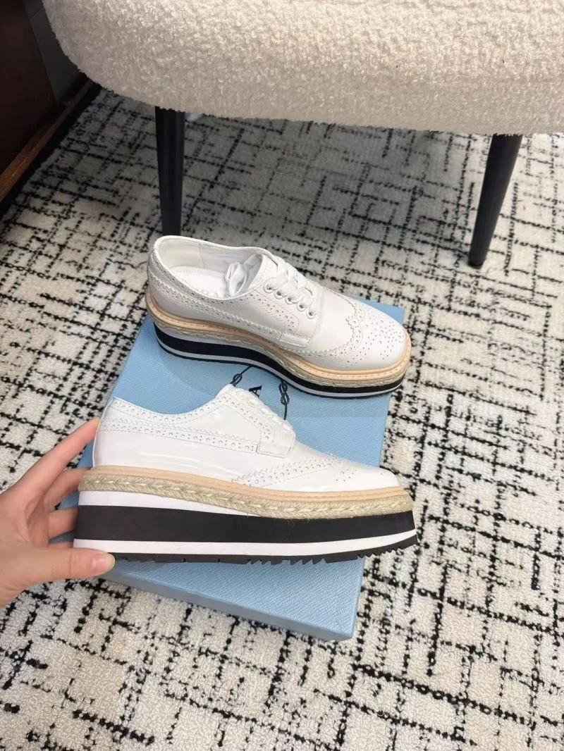 HighPerformance Prada Low Shoes 34397