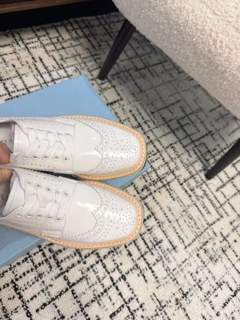 HighPerformance Prada Low Shoes 34397