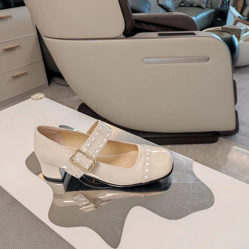 GoAnywhere Prada Low Shoes 34374