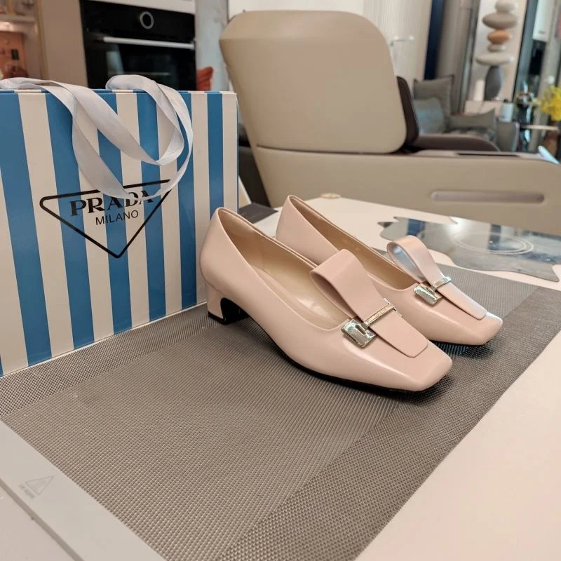 ZipUp Prada Low Shoes 34370