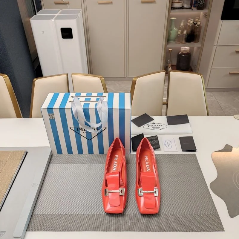 Prada Low Shoes SunProtective 34385