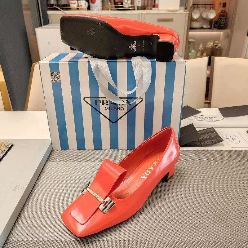 Prada Low Shoes SunProtective 34385