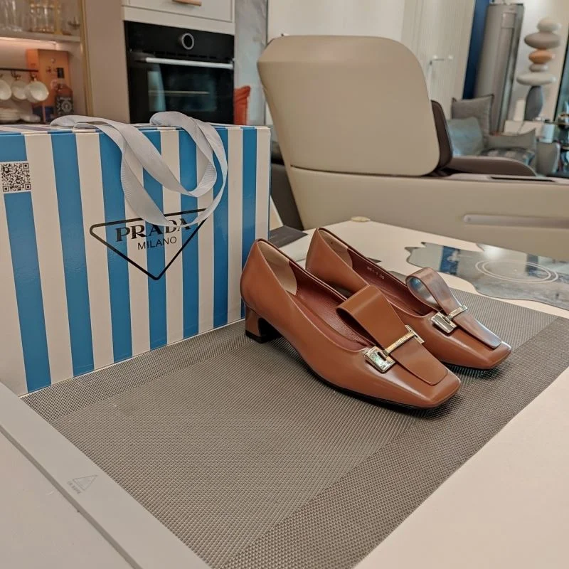 NewStyle Prada Low Shoes 34387