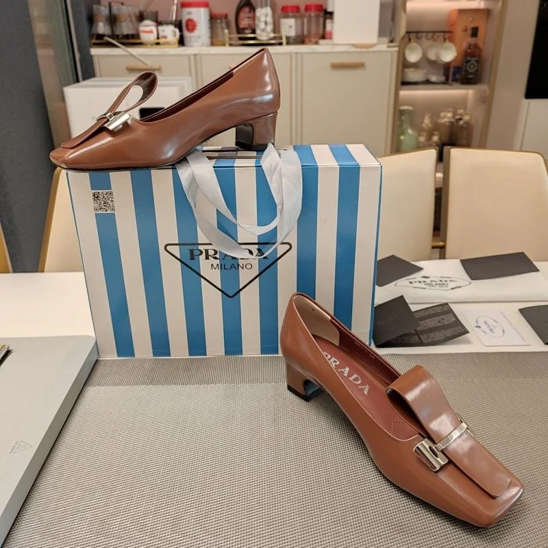 NewStyle Prada Low Shoes 34387