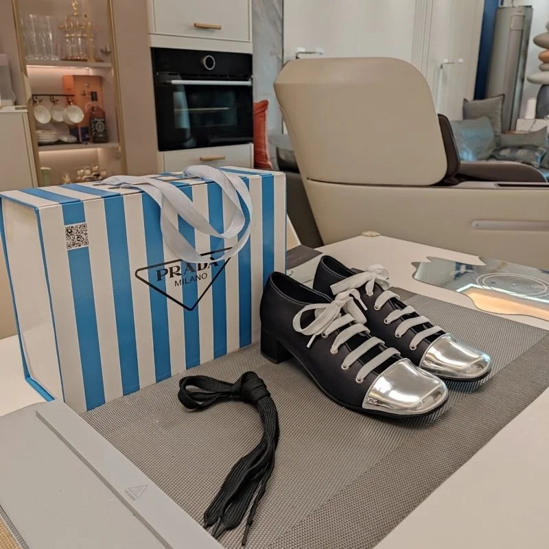 NewStyle Prada Low Shoes 34369