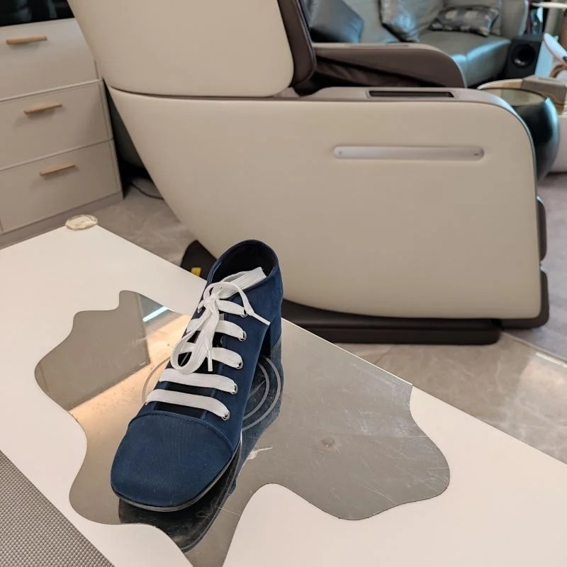 Prada Low Shoes Comfortable 34376