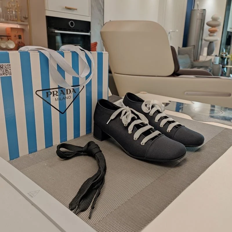 Prada Low Shoes EasyMatch 34390