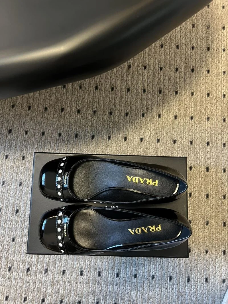 Prada Low Shoes Seasonal 34372