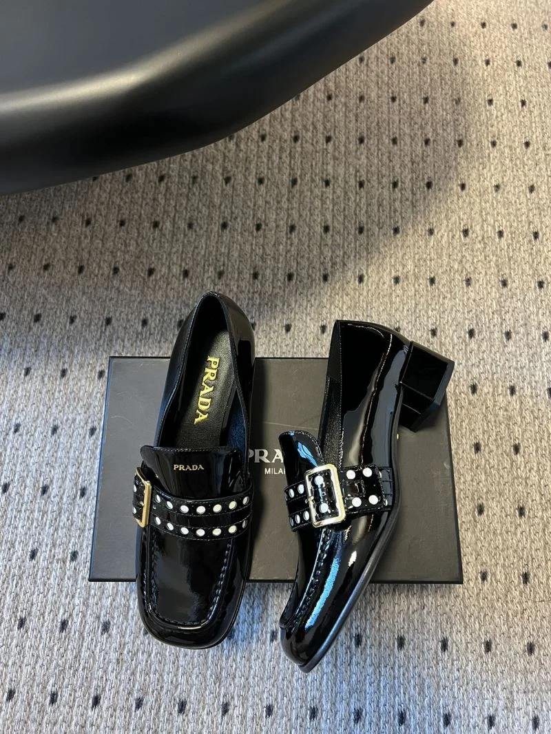Prada Low Shoes WrinkleFree 34380