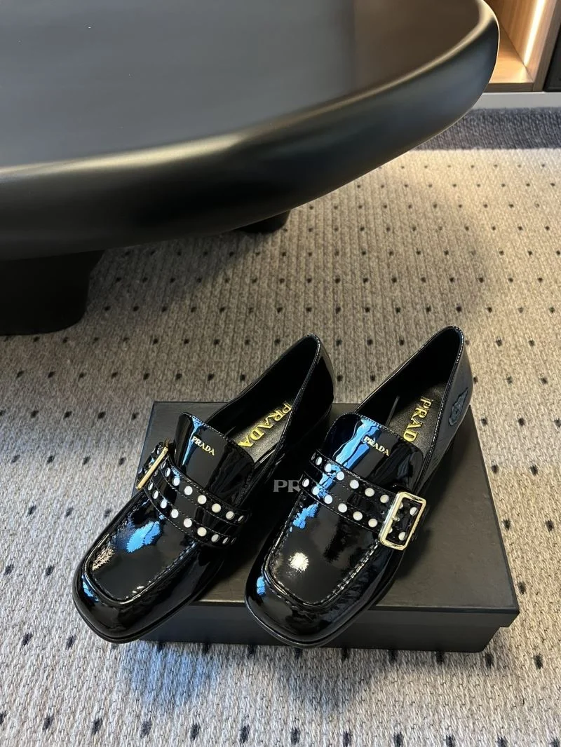 Prada Low Shoes WrinkleFree 34380