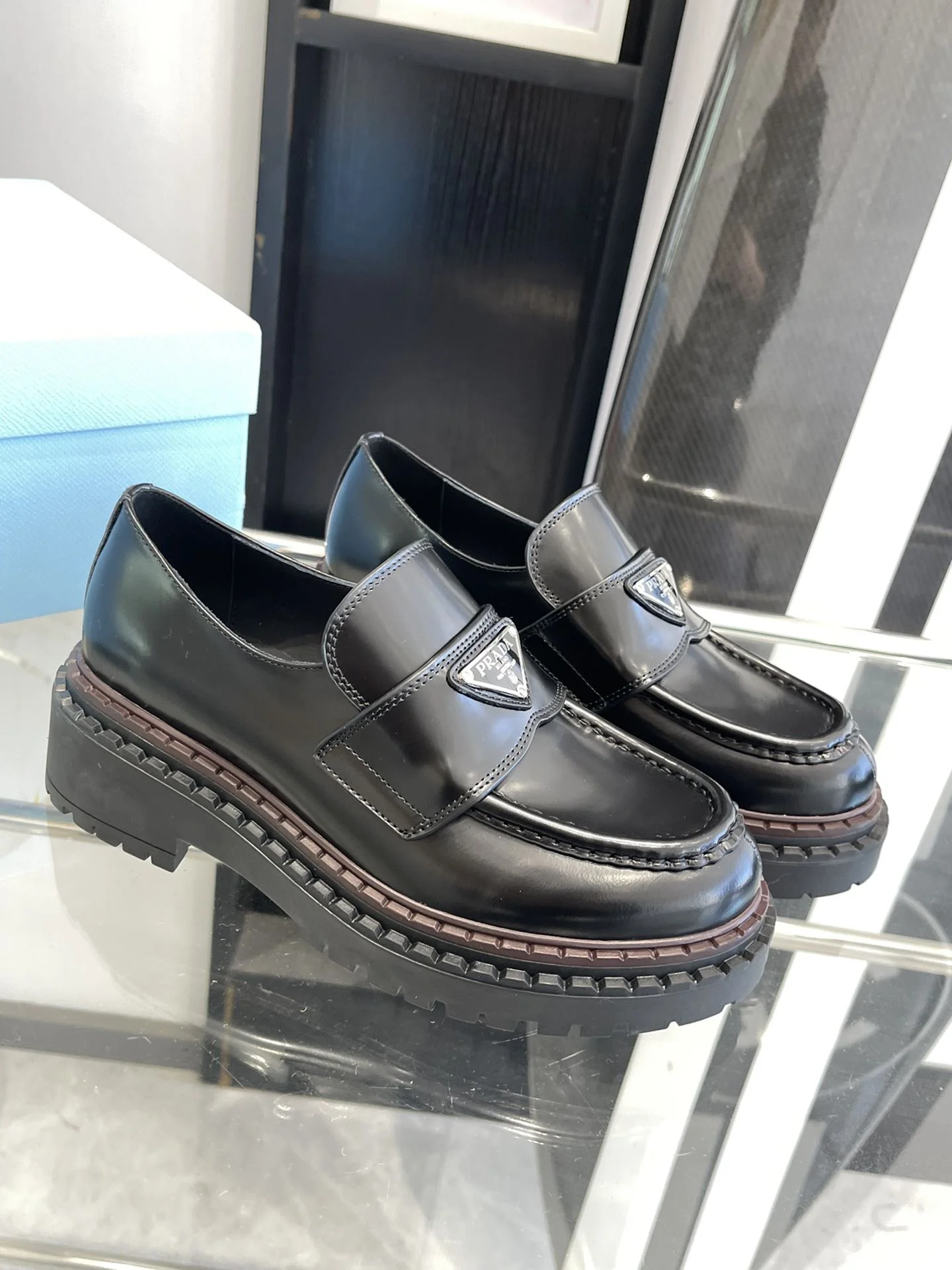 Prada Low Shoes RelaxedFit 34382